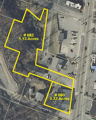 Retail/Office/Apartment for Sale or Lease: 680 Boswell Ave, Norwich, CT 06360